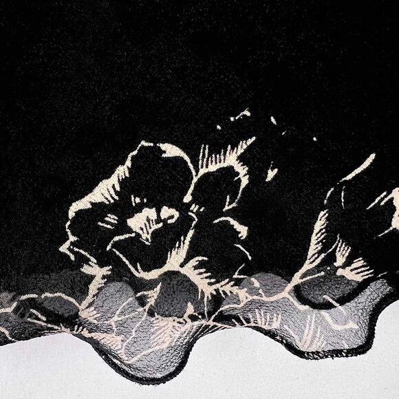 Jonathan Martin 100% Silk Floral Top Size Medium - Picture 10 of 11